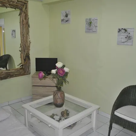 Hostcare - Le Repos Des Mouettes - De Famille Holiday home Ballon (Charente-Maritime)