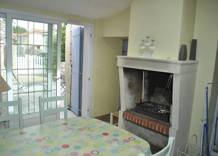 Le Repos Des Mouettes - De Famille * Ballon (Charente-Maritime)